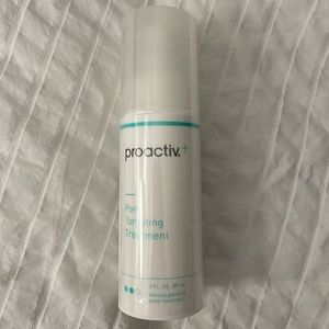 Proactiv + pore targeting treatment step 2